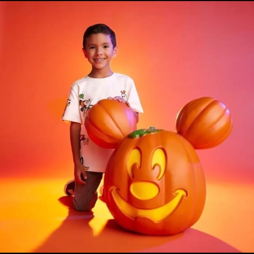 COPY - Disney Parks Giant Mickey Mouse Light-Up Pumpkin Blow Mold